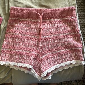 Perfect condition Altar’d State Size M hippy pink and white drawstring shorts
